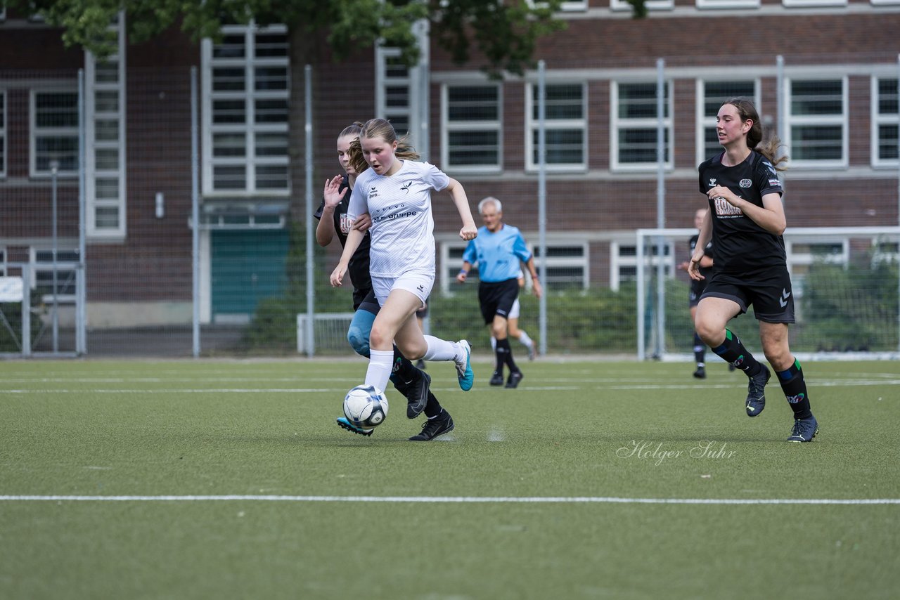 Bild 81 - wBJ Alstertal-Langenhorn - SV Henstedt-Ulzburg : Ergebnis: 4:1